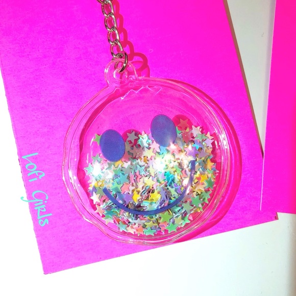 Groove With The Stars Smiley Face Bubble Charm Key Chain - Picture 5 of 7